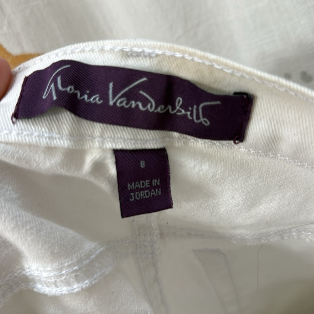 Women’s Gloria Vanderbilt White Skinny “Amanda” Jeans. Size 8 - Picture 4 of 8